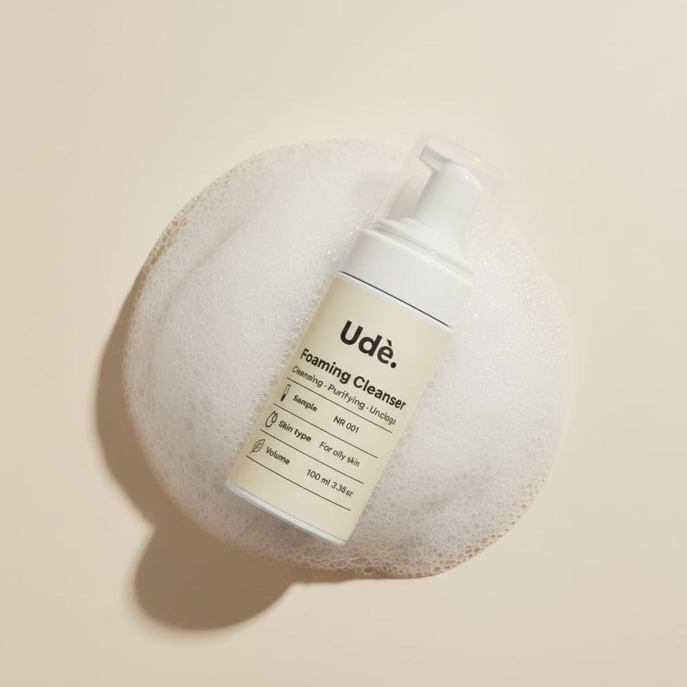 Ude Foaming Cleanser met schuim voor de vette huid