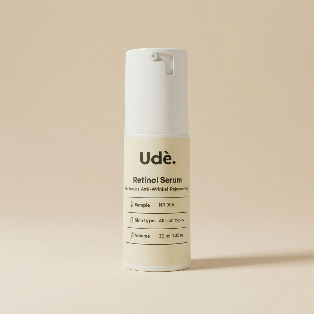 retinol serum in glazen flesje, huidvernieuwend serum dat fijne lijntjes en onzuiverheden helpt verminderen